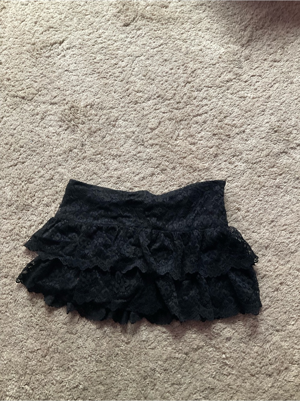 Edikted Ruffle Sheer Lace Low Rise Mini Skirt - Picture 4 of 6